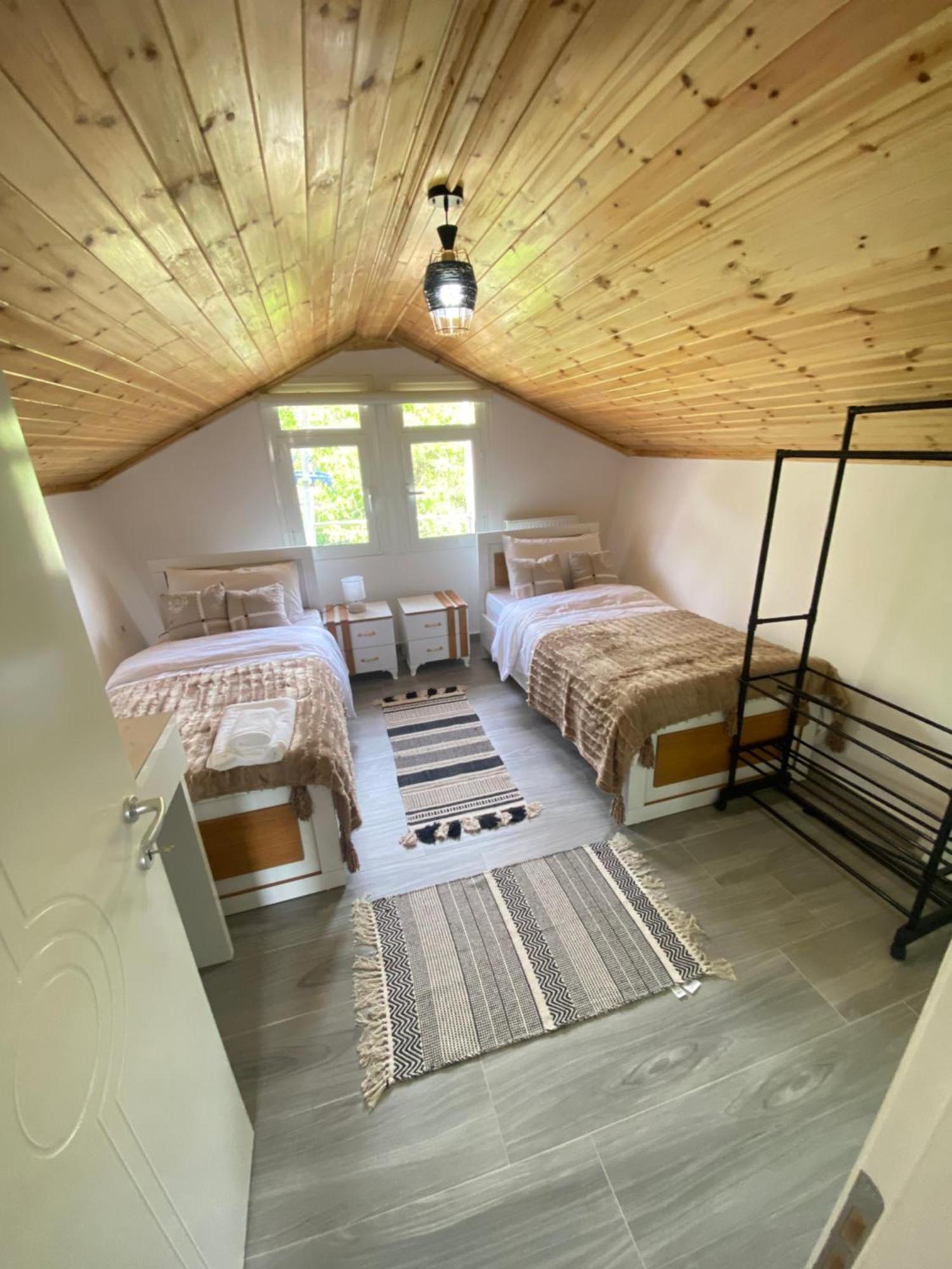 Guest House Rean Berat Kültér fotó