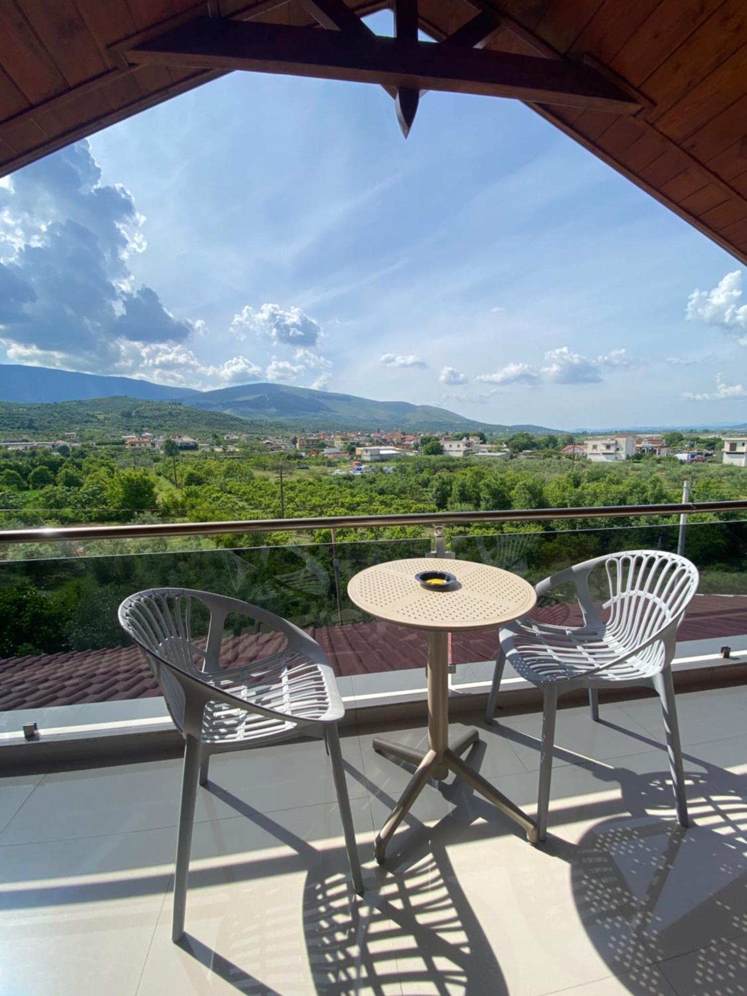 Guest House Rean Berat Kültér fotó