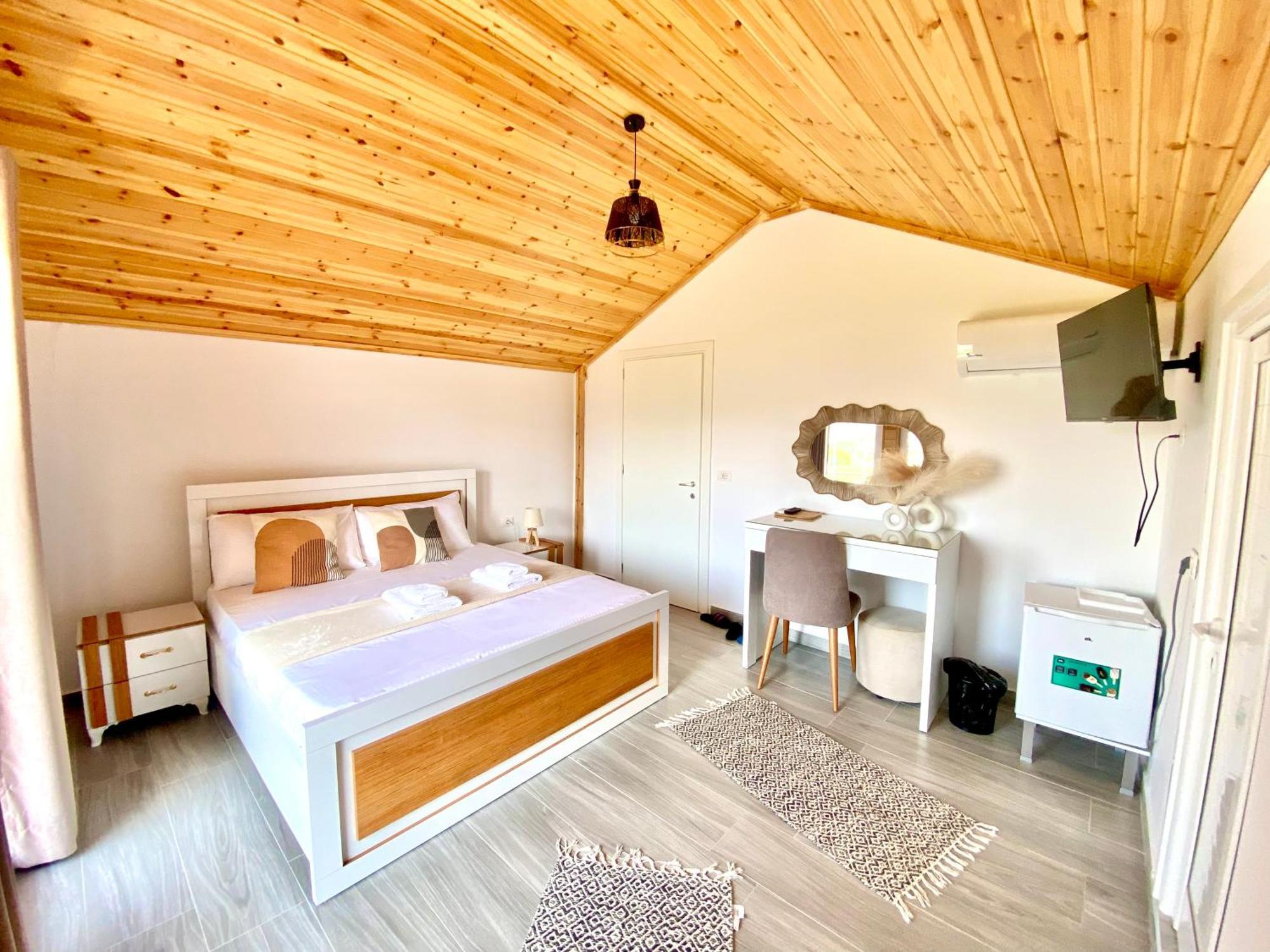 Guest House Rean Berat Kültér fotó