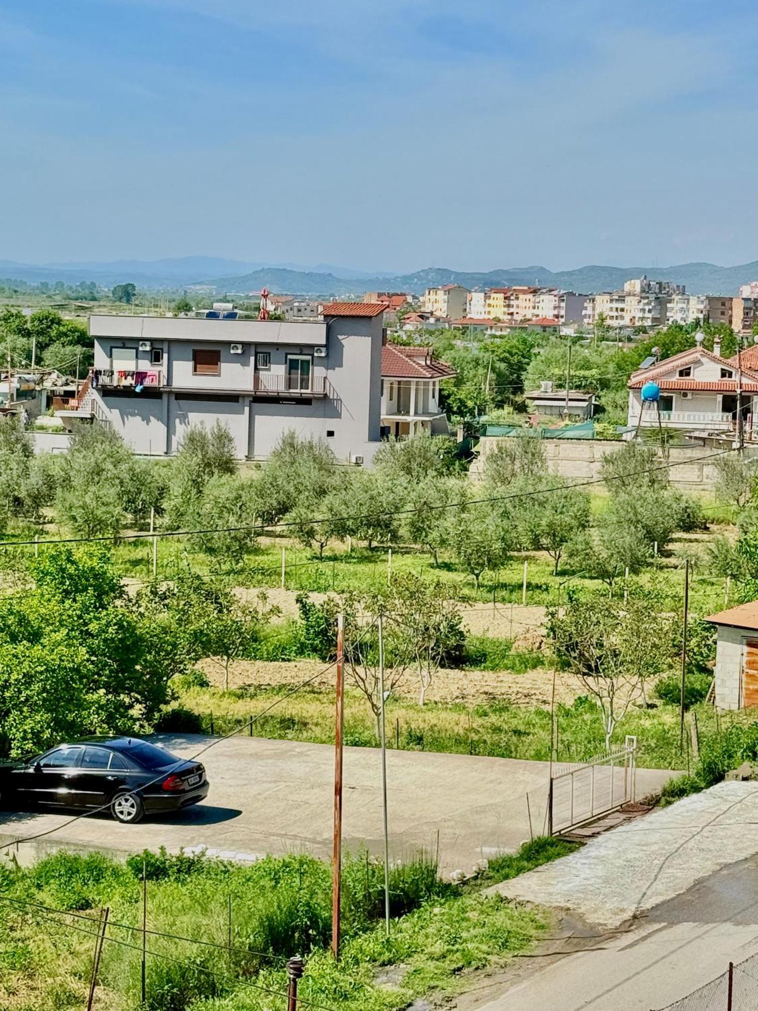 Guest House Rean Berat Kültér fotó